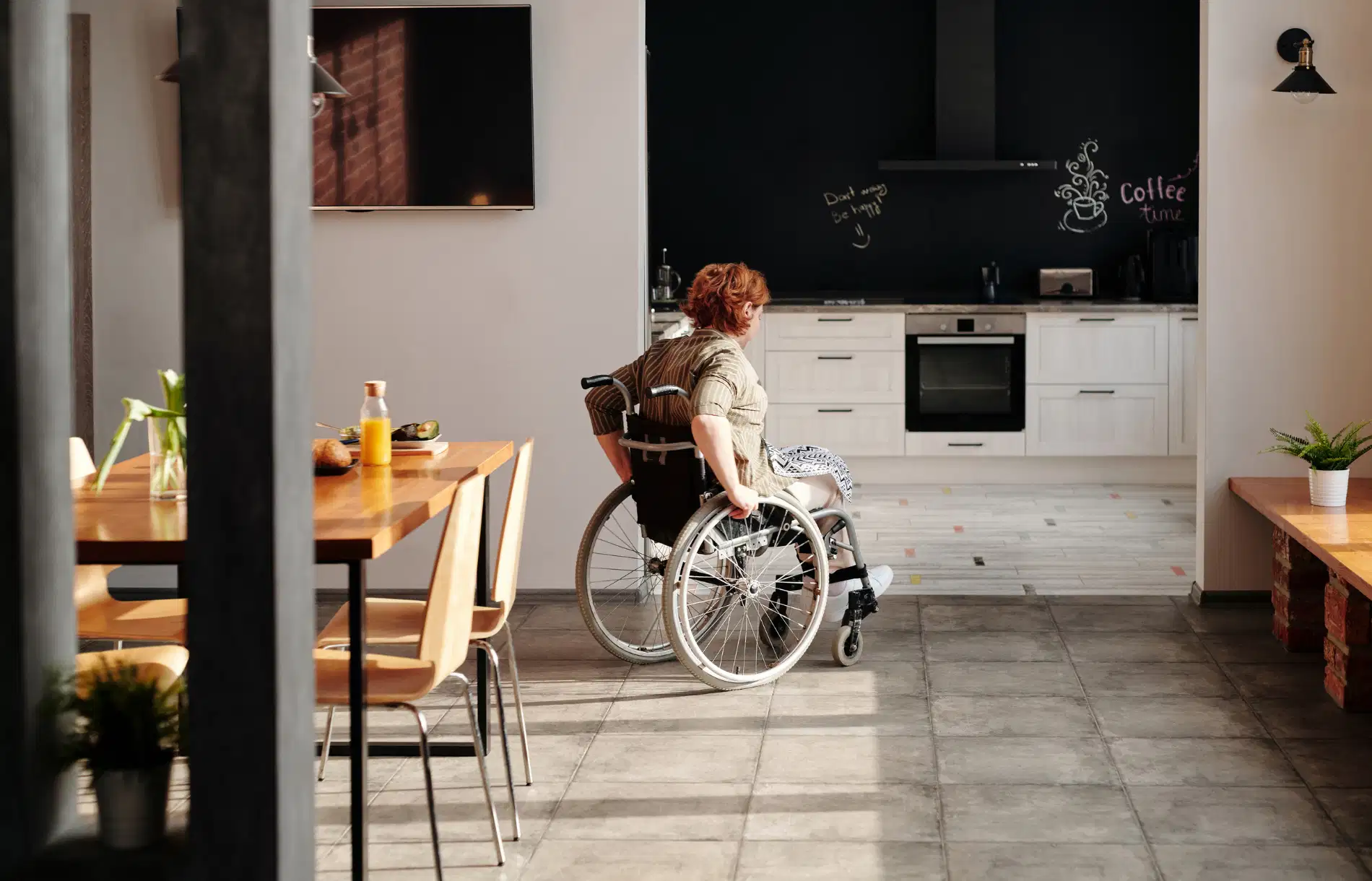 Adapter le logement existant au vieillissement de la population et au handicap